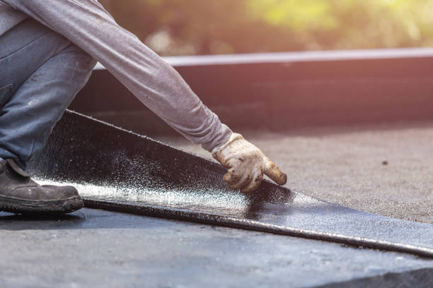 Professional Crawl Space Encapsulation technician working in Glenwood, IN